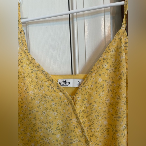 Hollister Wrap Dress Size Small - Picture 2 of 6